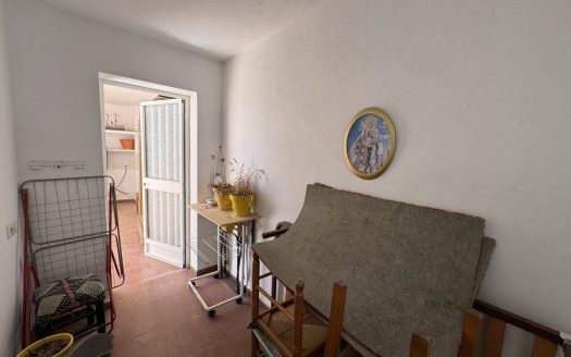 Renovation project house on a charming little street in Estepona