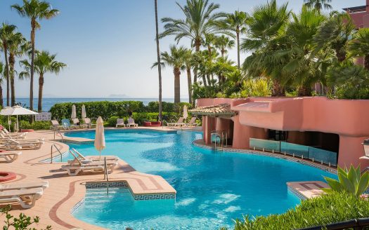 Apartamento planta baja frente al mar