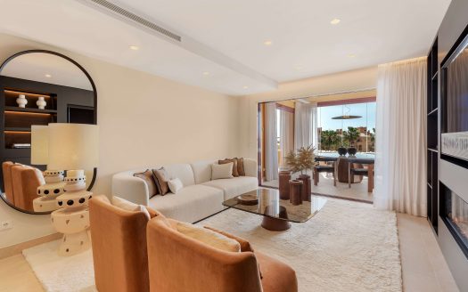 Elegante apartamento con vistas al mar