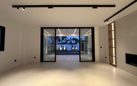 Preciosa Villa a escasos pasos de la playa